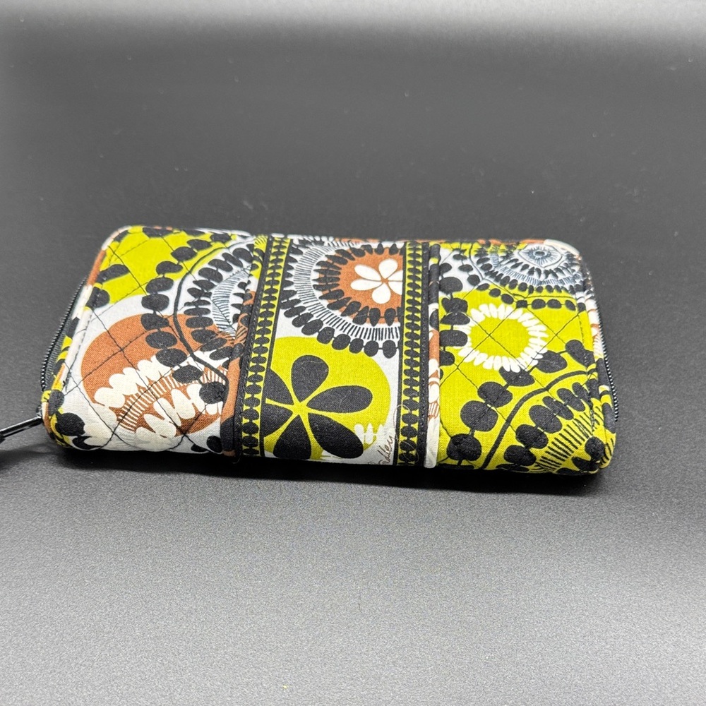 Vera Bradley Cocoa Moss Zip Around Wallet - Picture 3 of 6